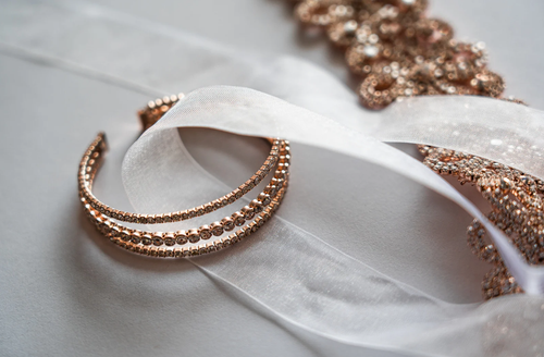 A Comprehensive Guide to Ultrasonic Cleaner for Jewelry